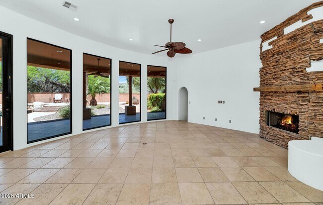 14022 N 83rd St Scottsdale, AZ 85260 photo 5