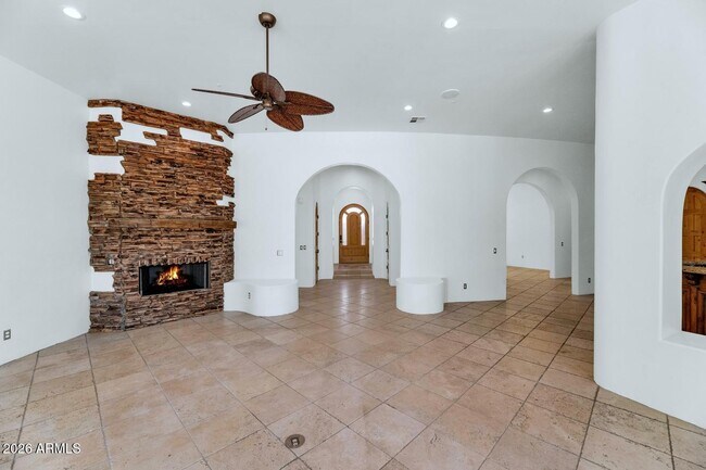 14022 N 83rd St Scottsdale, AZ 85260 photo 4