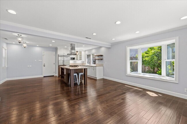 2464 Aram Ave San Jose, CA 95128 photo 4