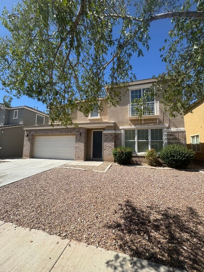 4014 W St Anne Ave Phoenix, AZ 85041 photo 2