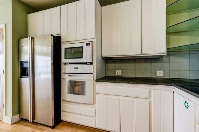 725 Tehama St San Francisco, CA 94103 photo 3