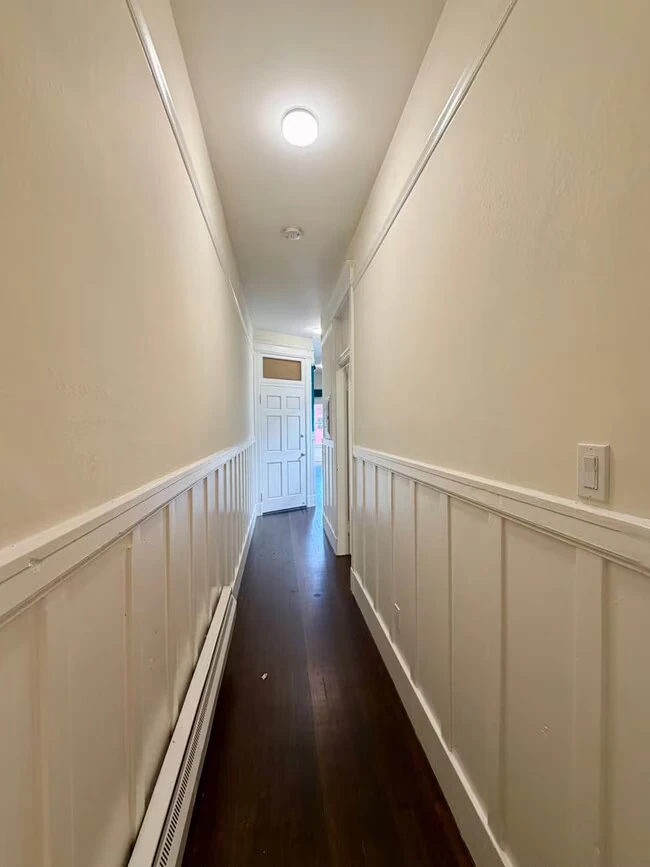 1BR/1BA Apartment on 9th St · San Francisco photo 5