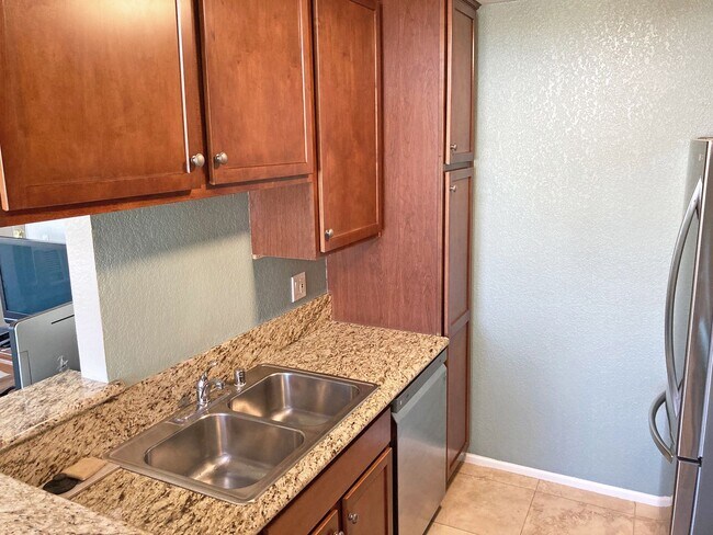 4377 Wilson Ave photo 3