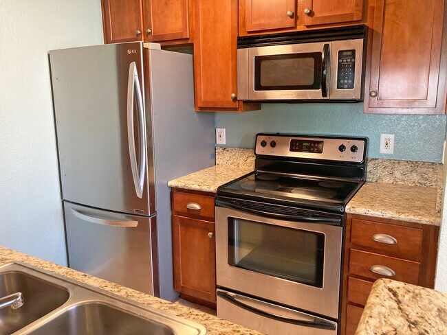 4377 Wilson Ave photo 2