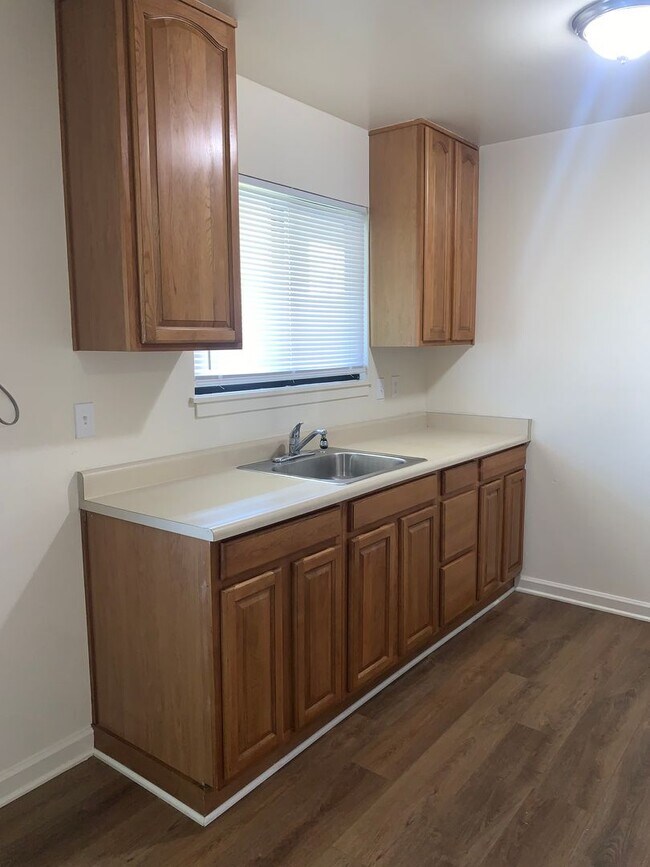 1229 Ohio St Fairfield, CA 94533 photo 5