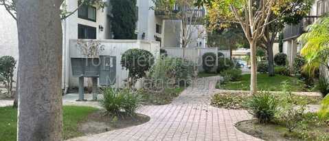 2364 Altisma Way Carlsbad, CA 92009 photo 2