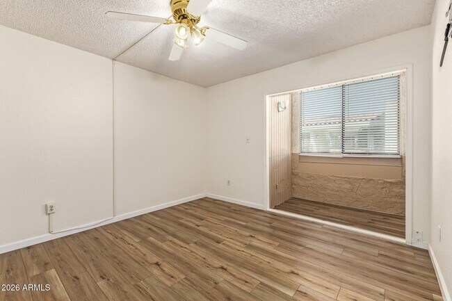 3002 N 70th St Scottsdale, AZ 85251 photo 4
