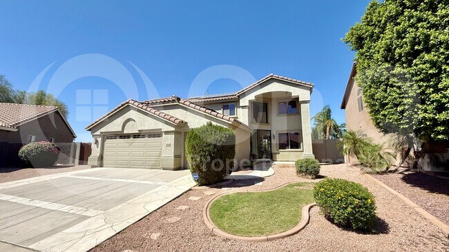 9416 E Natal Ave Mesa, AZ 85209 photo 2