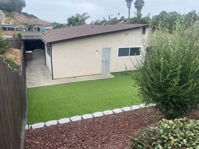 2898 College Blvd Oceanside, CA 92056 photo 4