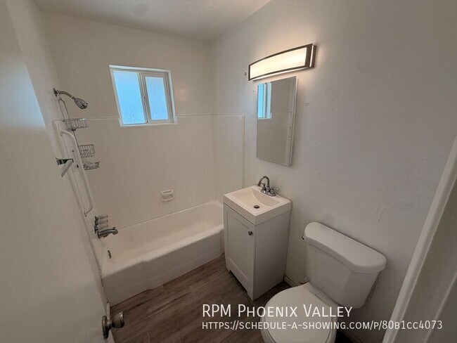 4837 E Willetta St Phoenix, AZ 85008 photo 5