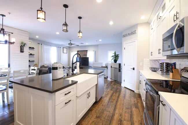 7444 S 30th Ter photo 5