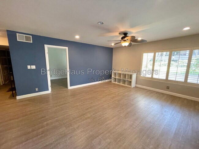 5765 Friars Rd San Diego, CA 92110 photo 4