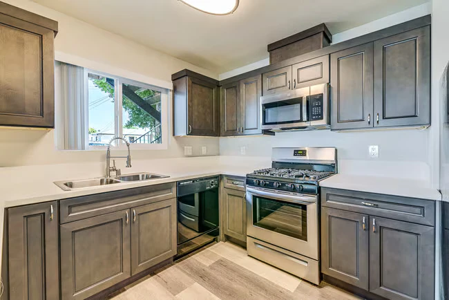 Woodlawn Gardens Apartments photo 2
