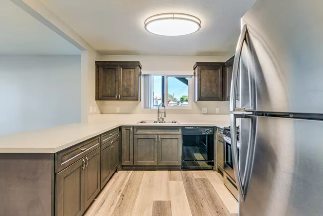 Woodlawn Gardens Apartments