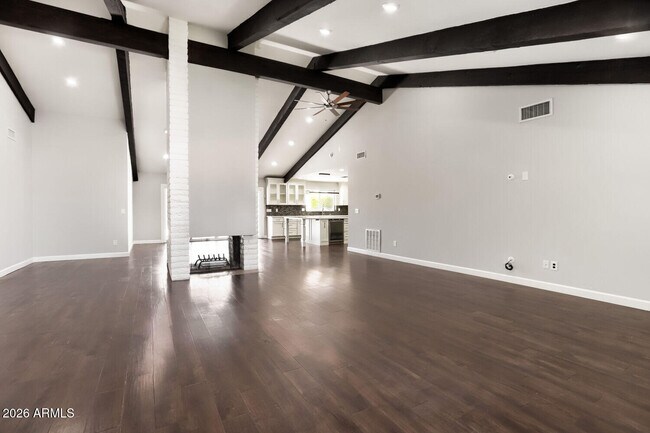 9801 N 74th Pl Scottsdale, AZ 85258 photo 4