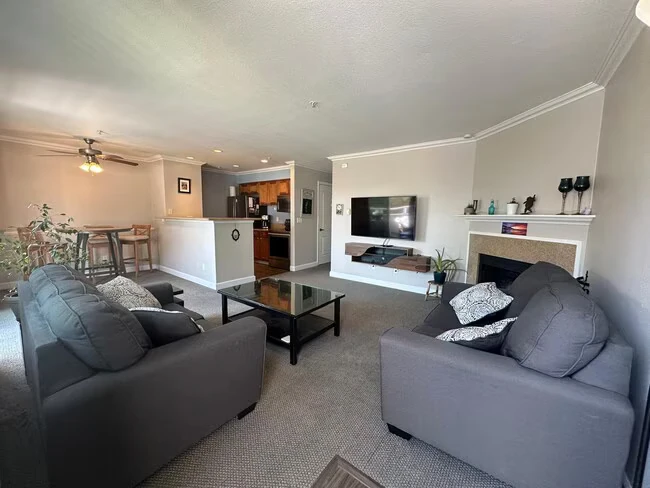 41 Grandview St Santa Cruz, CA 95060