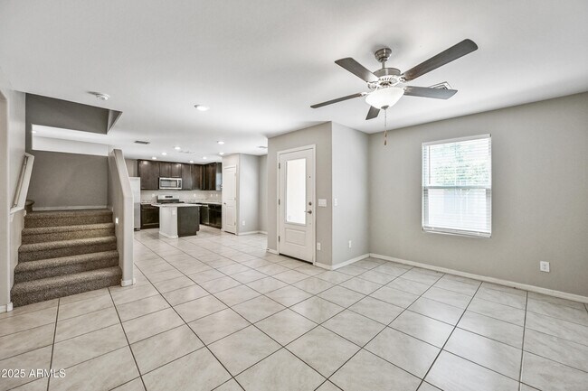 8047 W Albeniz Pl photo 5