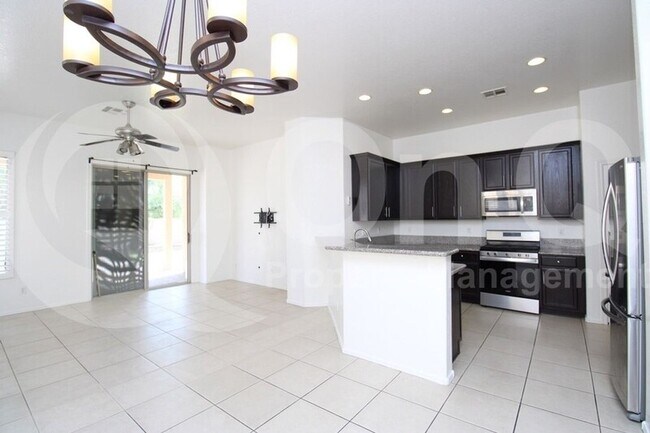 3305 E Jacinto Ave Mesa, AZ 85204 photo 3