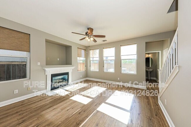 29945 Compania Dr Temecula, CA 92591 photo 4