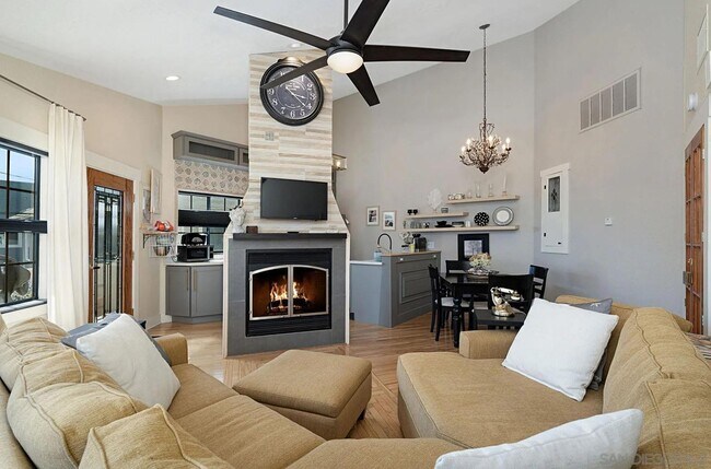 213 Elm Ave Imperial Beach, CA 91932
