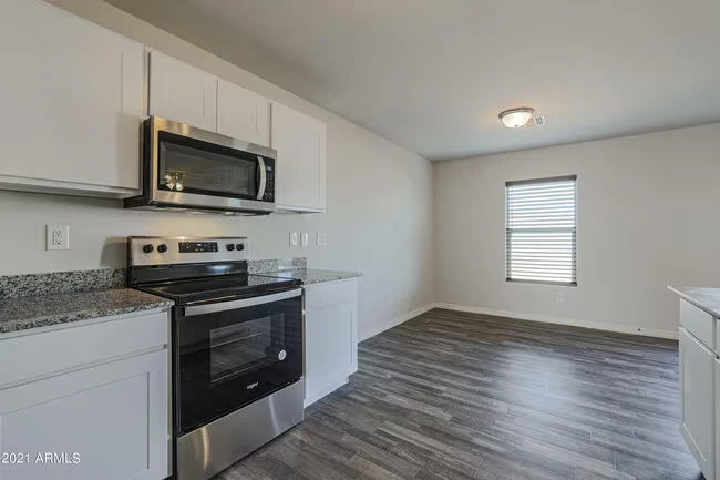 110 Impala Pl Casa Grande, AZ 85122 photo 3