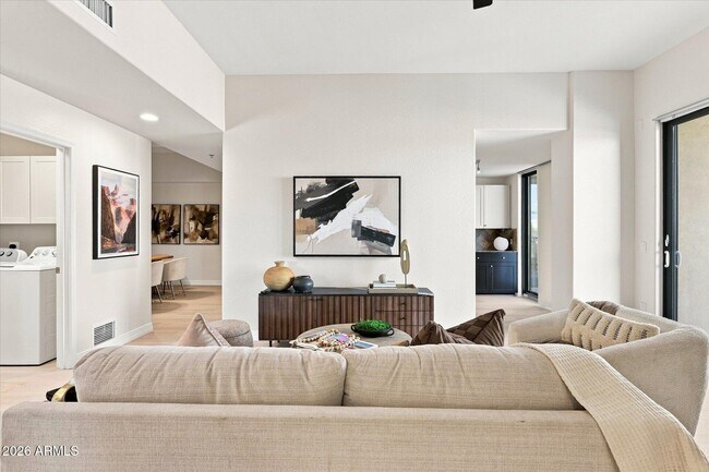2302 N Central Ave Phoenix, AZ 85004 photo 4