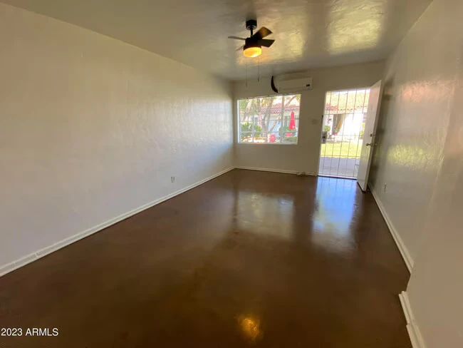 1530 W Mulberry Dr Phoenix, AZ 85015 photo 4