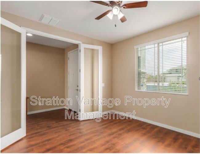 25810 N 161st Dr Surprise, AZ 85387 photo 4