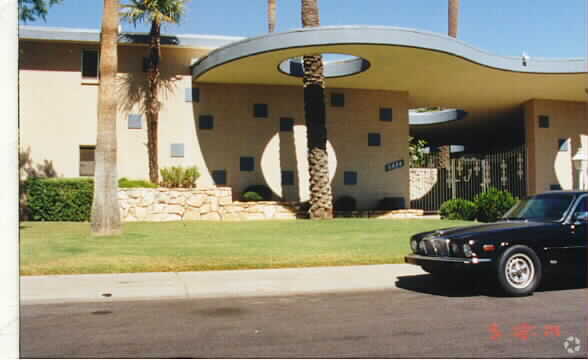Scottsdale Palms photo 2