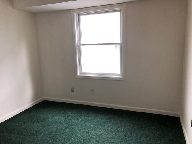 2436 Ellsworth St Berkeley, CA 94704 photo 5
