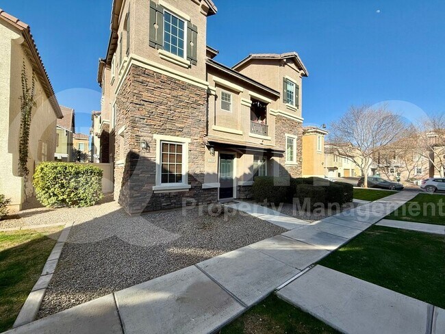 1348 S Sabino Dr Gilbert, AZ 85296 photo 3