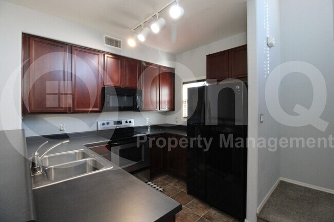 1348 S Sabino Dr Gilbert, AZ 85296 photo 5