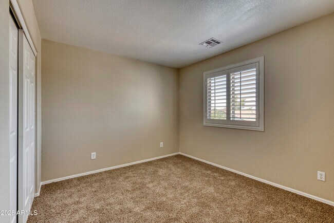 16237 N 161st Dr Surprise, AZ 85374 photo 5