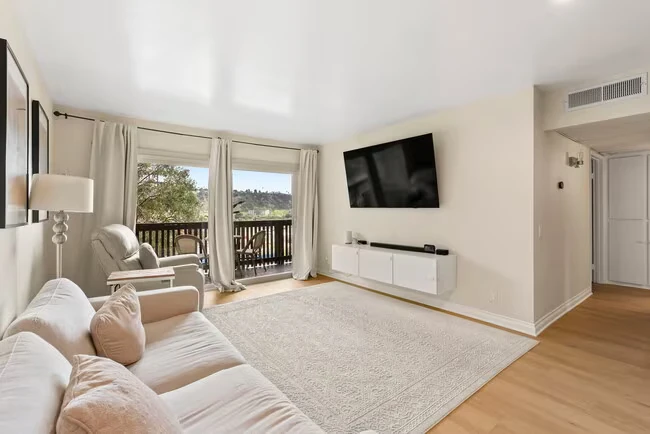 6202 Friars Rd San Diego, CA 92108 photo 5