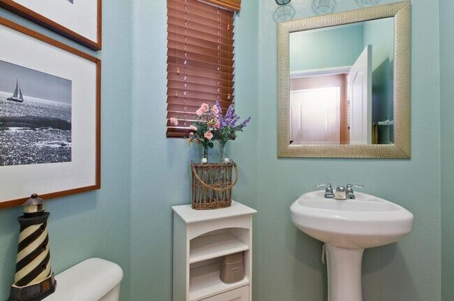 2320 Magnolia Way National City, CA 91950 photo 5
