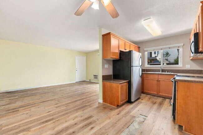 6750 Beadnell Way San Diego, CA 92117 photo 5