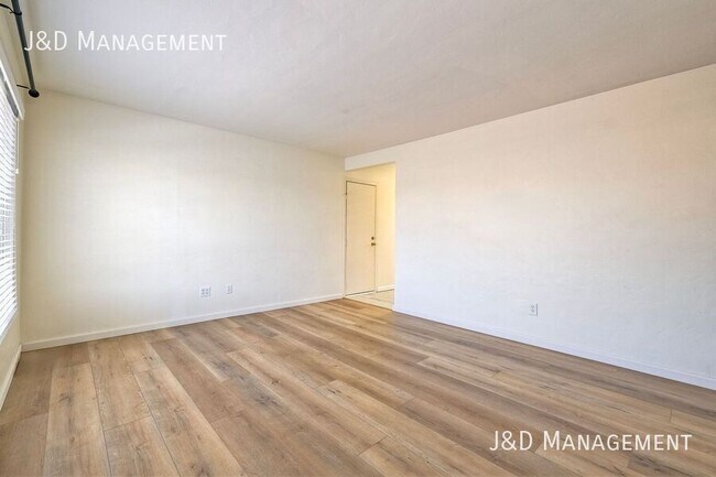 3341 Chamoune Ave San Diego, CA 92105 photo 5