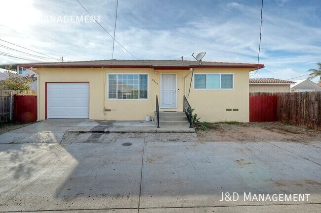 3341 Chamoune Ave San Diego, CA 92105