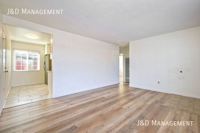 3341 Chamoune Ave San Diego, CA 92105 photo 4