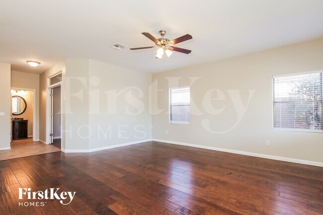 14949 N 151st Dr Surprise, AZ 85379 photo 2