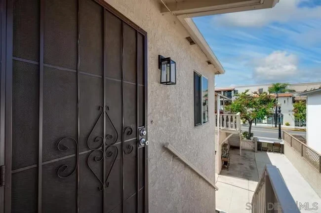 4159 Adams Ave San Diego, CA 92116 photo 3