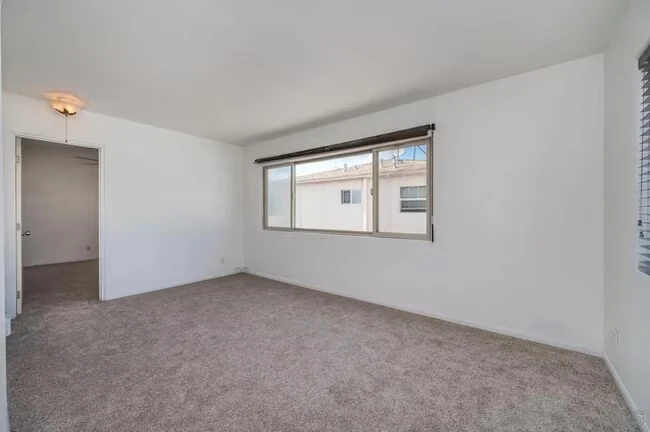 4159 Adams Ave San Diego, CA 92116 photo 4