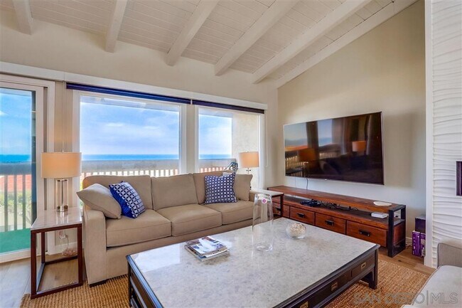 429 S Sierra Ave Solana Beach, CA 92075 photo 3