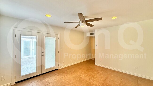 8738 E Via De La Luna Scottsdale, AZ 85258 photo 5