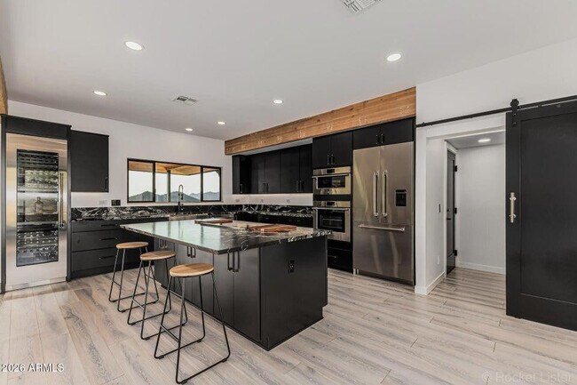 6111 Victoria Dr Cave Creek, AZ 85331 photo 4