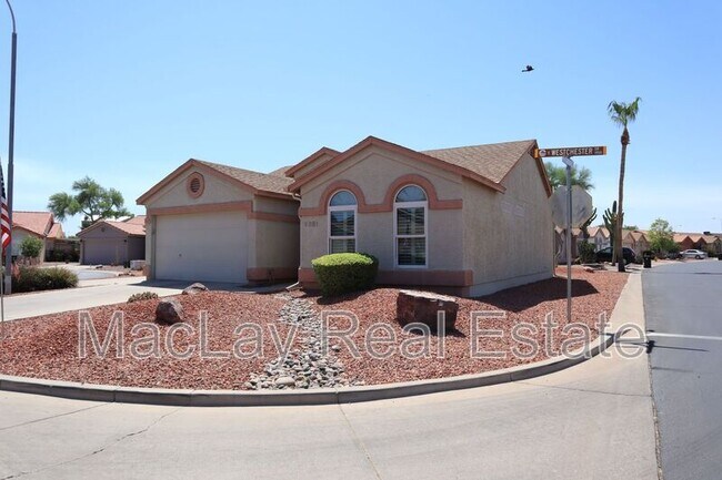 1951 E Westchester Dr Chandler, AZ 85249 photo 2