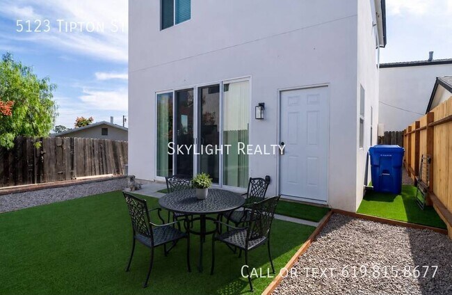 5123 Tipton St San Diego, CA 92115 photo 3