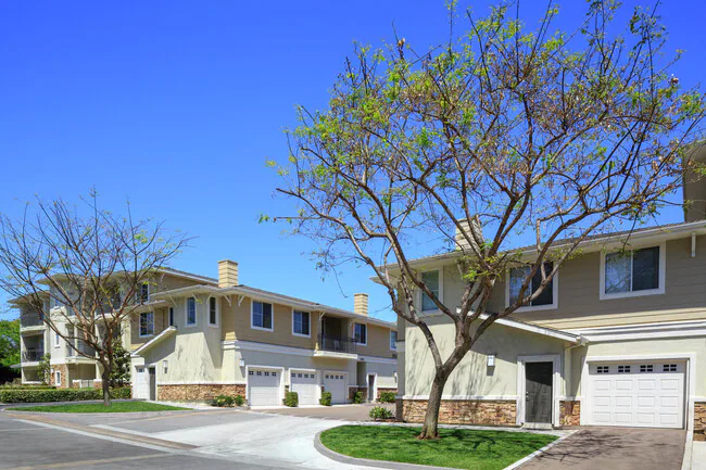 Marbella Apartment Homes photo 2