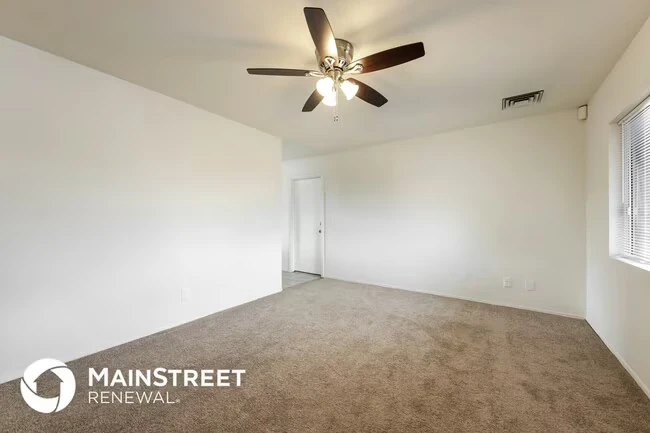 3637 E Kings Ave Phoenix, AZ 85032 photo 4