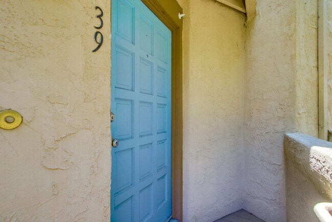 3268 Via Marin San Diego, CA 92037 photo 4